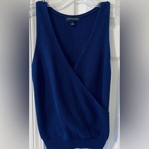 Banana Republic Blue Ribbed V Neck sleeveless sweater, top size small